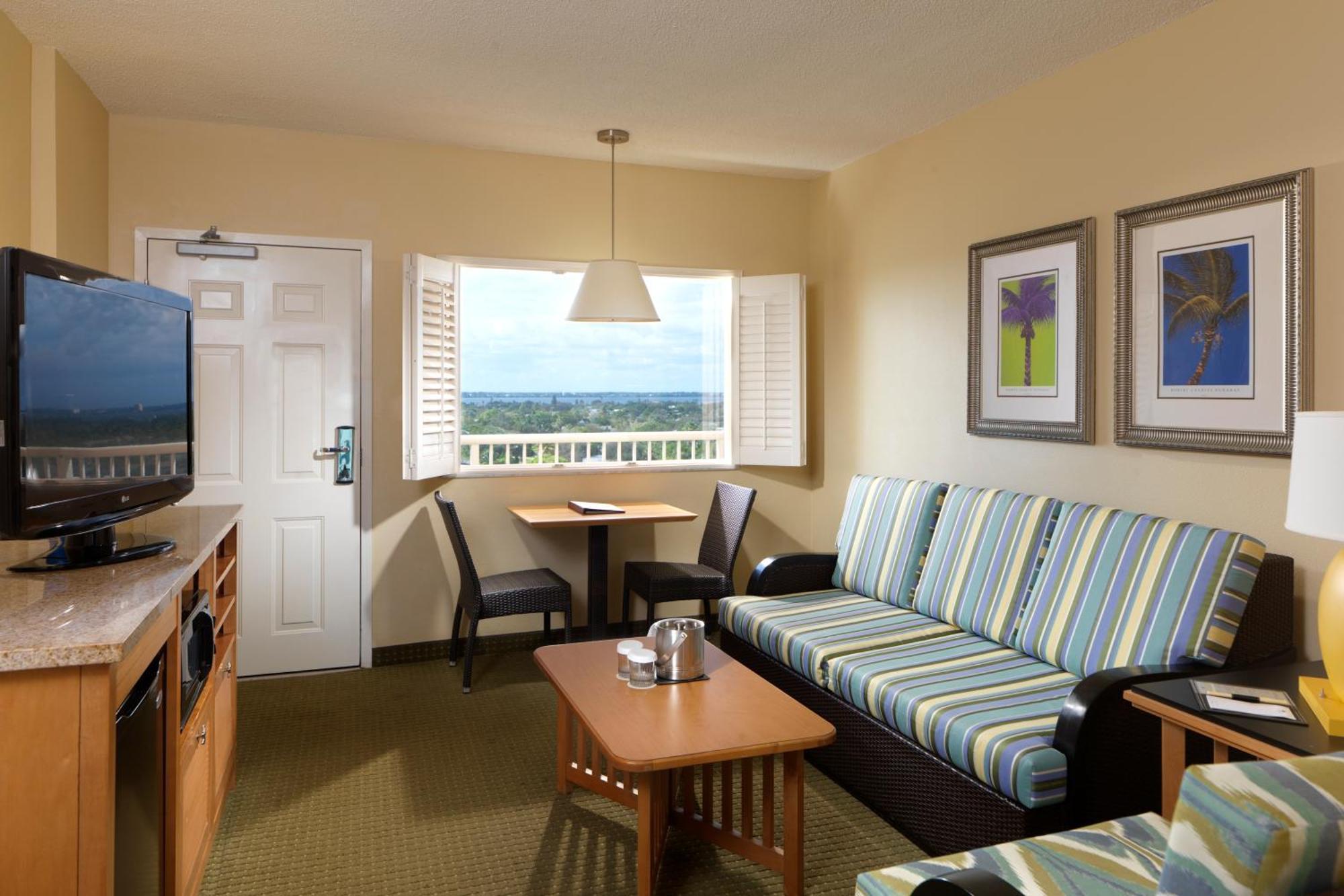 Doubletree Suites By Hilton Melbourne Beach Oceanfront מראה חיצוני תמונה